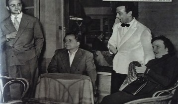 Togliatti e Brusadelli a Capri [e Jotti]